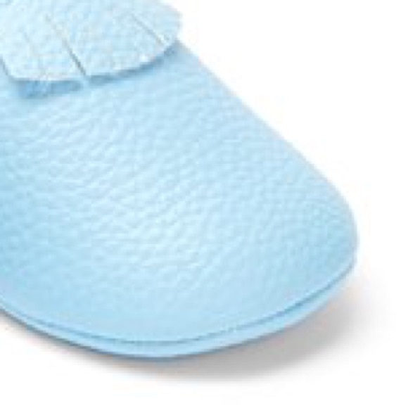 💫 HPx3✨Super Adorable Stripe Moccasin Booties - Picture 3 of 5